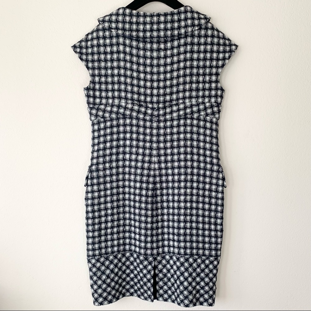 Chanel tweed CC zipper dress - Picture 11 of 16